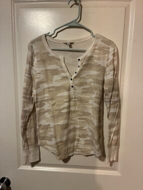 Cream Camo Lightweight Thermal - Lucky Brand/medium